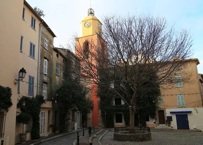 Location Corsica * Cavalaire-sur-Mer