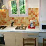 Location Corsica קבלייר-סור-מר